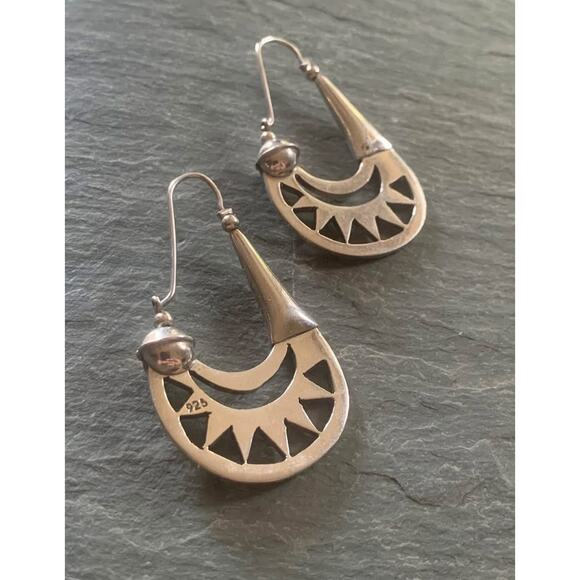 Vintage Sterling Silver Sunburst Hoop Earrings – 925 TAXCO Mexican silver hoops - Picture 7 of 8